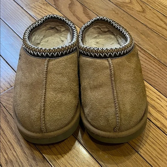 UGG Women’s Tasman slip-ons 7 - Picture 2 of 4
